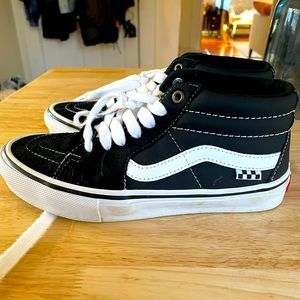 Vans Mid-Sk8-Hi pro skate
